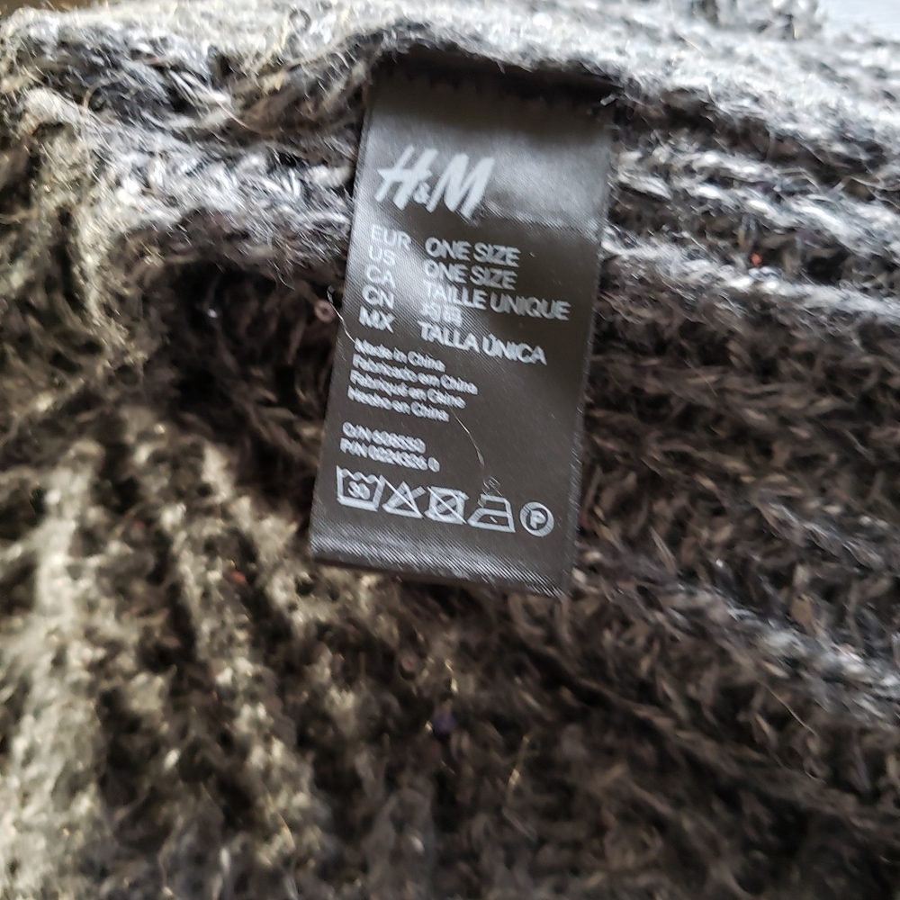 Knit Infinity Scarf - Picture 3 of 4